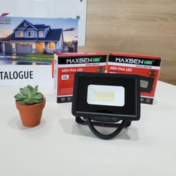 ĐÈN PHA LED MAXBEN